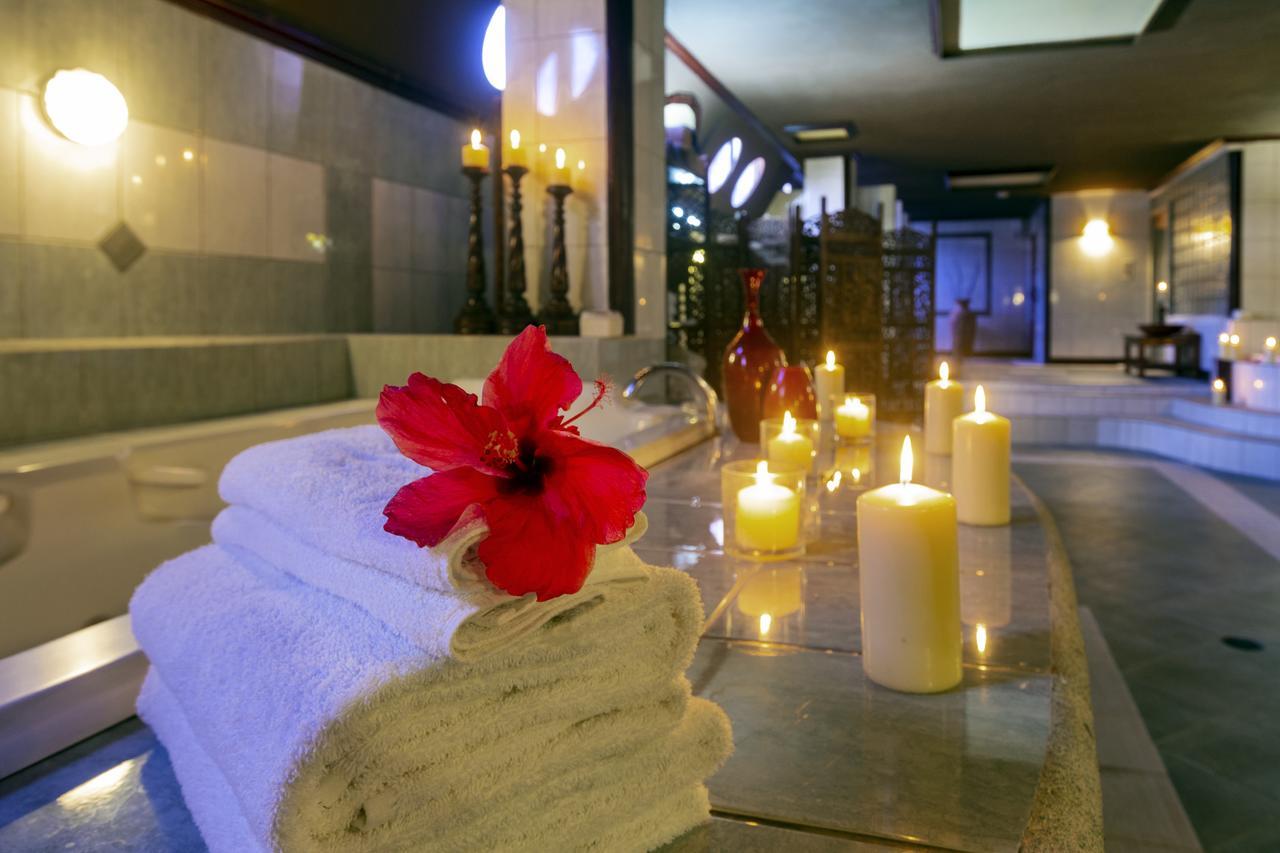 Le Grand Courlan Spa Resort Adults Only Black Rock Экстерьер фото